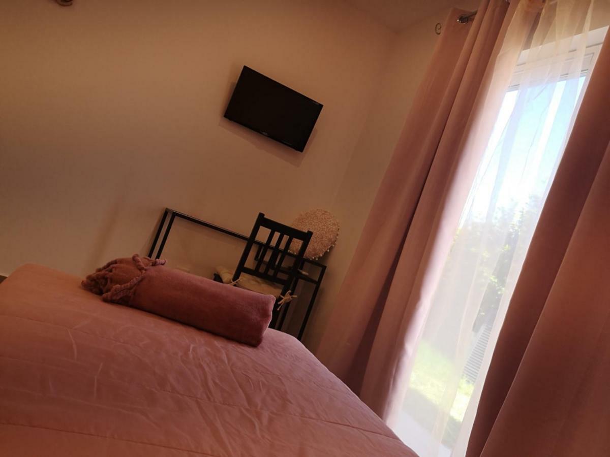 Sensations Guesthouse Lagos Ngoại thất bức ảnh